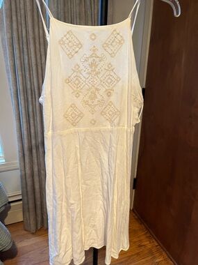 Forever 21 Cream Spaghetti Strap Dress